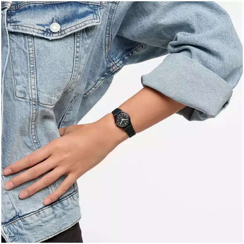 Lady Black Single